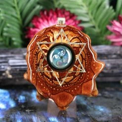 TEP Pendants Green Fume Implosion Glass With Gold Merkaba And Back Om