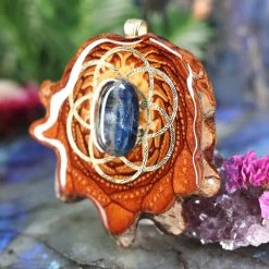 TEP Pendants Blue Kyanite With Gold Seed Of Life