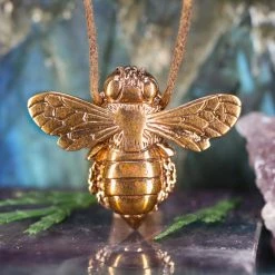 Third Eye Pinecones Bronze Bee Necklace Pendants