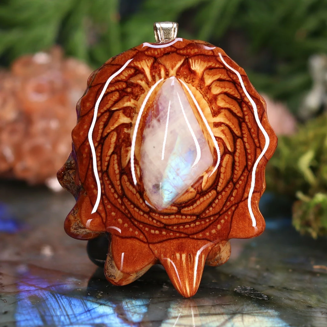 TEP Pendants Moonstone 3 TEP Pendants Moonstone