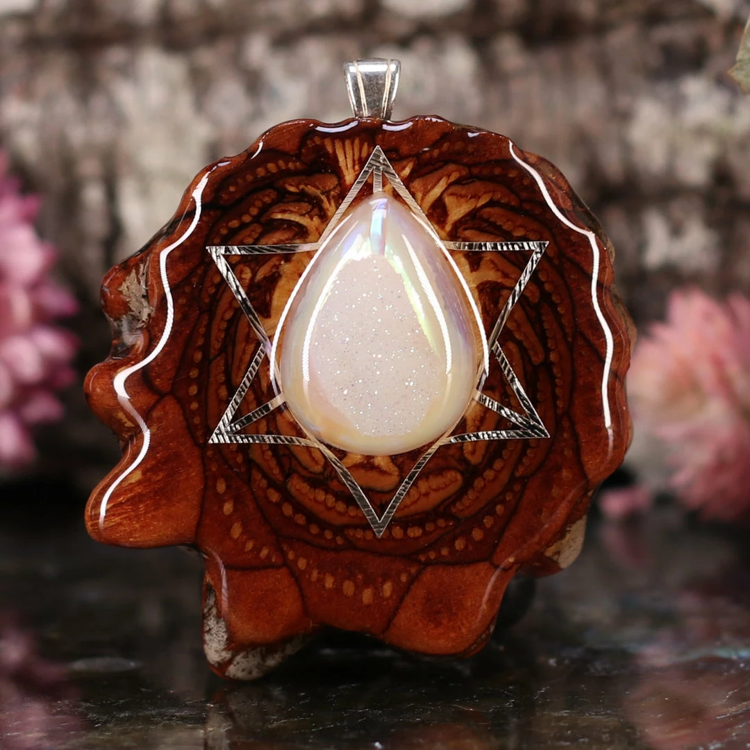 TEP White Druzy Quartz With Silver Merkaba Pendants 3 TEP White Druzy Quartz With Silver Merkaba Pendants