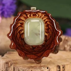 TEP Pendants Glowing Fluorite