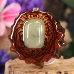 TEP Pendants Glowing Fluorite