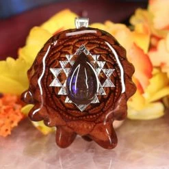 TEP Pendants Ammolite With Silver Sri Yantra