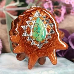TEP Pendants Green Mohave Turquoise With Silver Sri Yantra