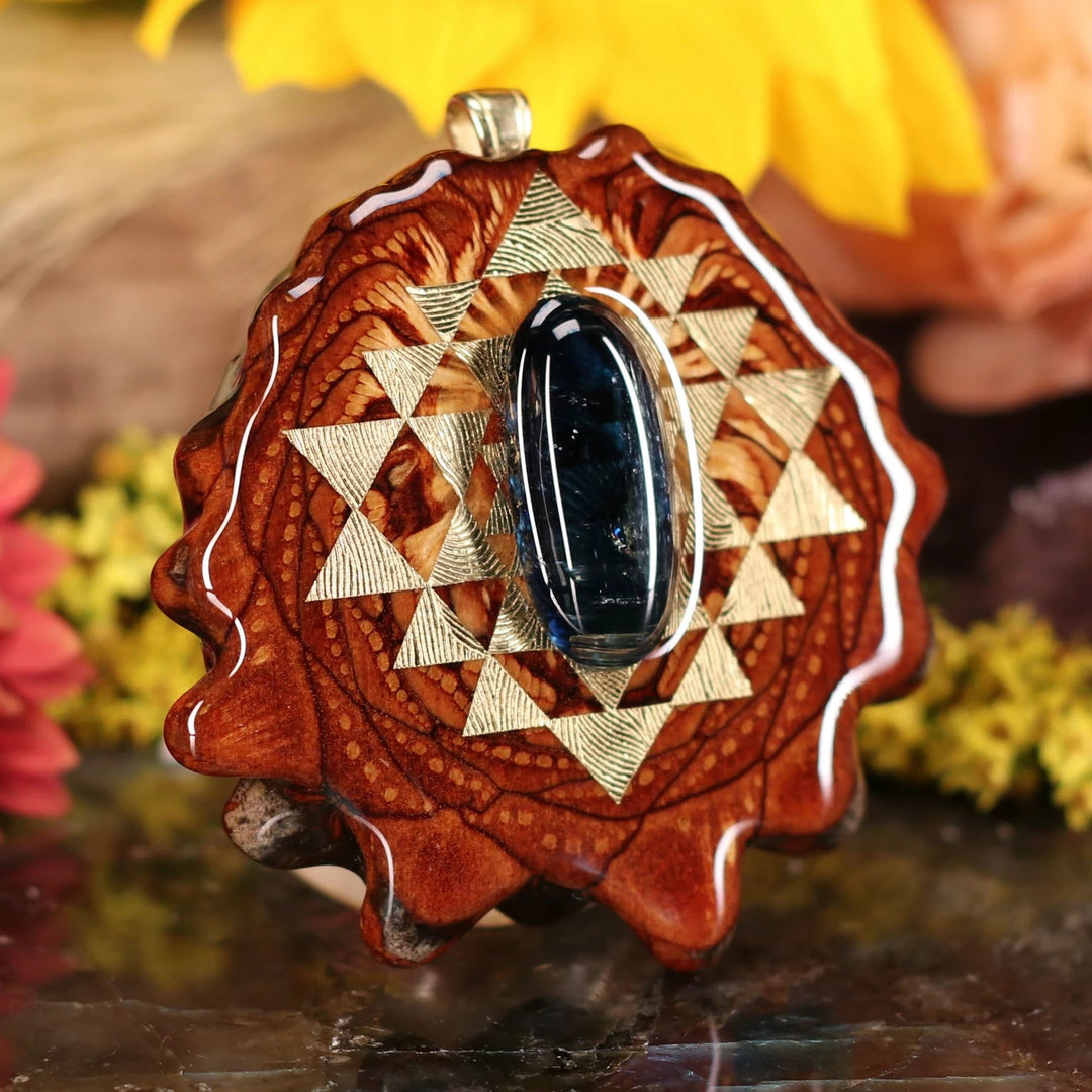 TEP Pendants Blue Kyanite With Gold Sri Yantra 5 TEP Pendants Blue Kyanite With Gold Sri Yantra