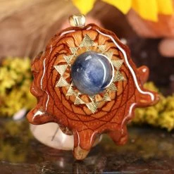 TEP Pendants Blue Kyanite With Gold Sri Yantra