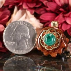 TEP Pendants Malachite With Gold Seed Of Life