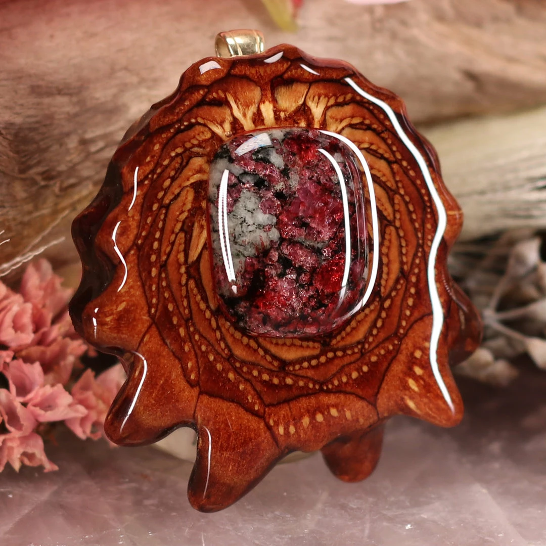 TEP Pendants Eudialyte 5 TEP Pendants Eudialyte