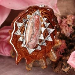 TEP Crazy Lace Agate With Silver Sri Yantra