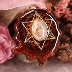TEP Crazy Lace Agate With Gold Merkaba