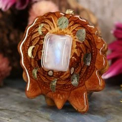 TEP Pendants Moonstone With Gold Moon Cycle