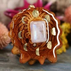 TEP Pendants Moonstone With Gold Moon Cycle 7 TEP Pendants Moonstone With Gold Moon Cycle