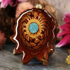 TEP Crushed Turquoise (Glows)