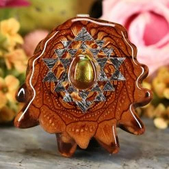 TEP Pendants Mexican Fire Agate With Silver Sri Yantra