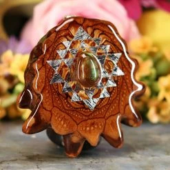 TEP Pendants Mexican Fire Agate With Silver Sri Yantra
