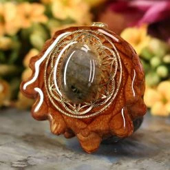 TEP Labradorite With Gold Flower Of Life Pendants