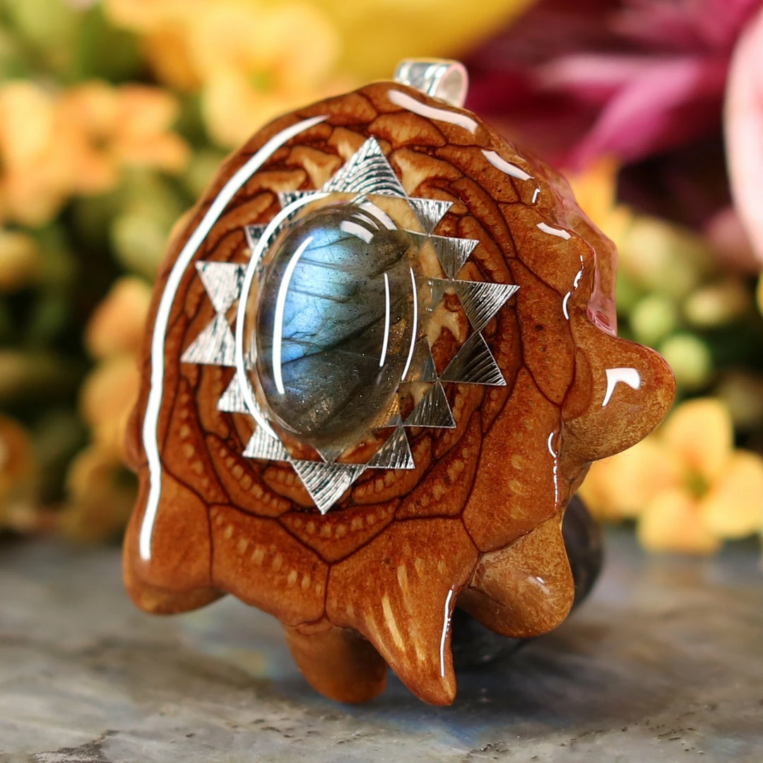 TEP Labradorite With Silver Sri Yantra 4 TEP Labradorite With Silver Sri Yantra