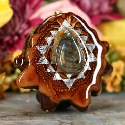 TEP Labradorite With Silver Sri Yantra 7 TEP Labradorite With Silver Sri Yantra