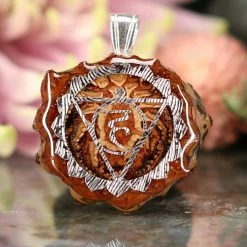 TEP Natural With Silver Throat (5th) Chakra