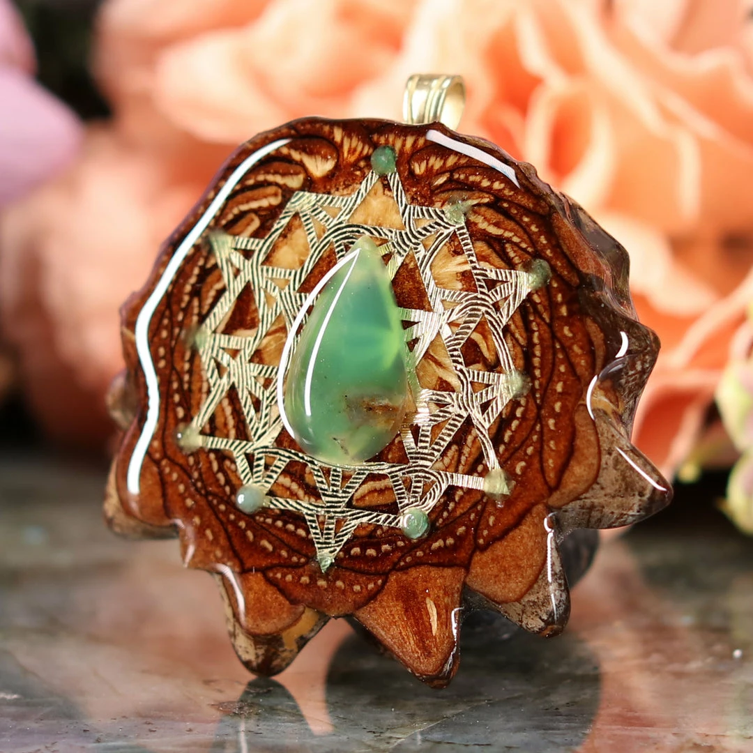 TEP Chrysoprase With Gold 64 Star Tetrahedron Multi-Stone Pendants 4 TEP Chrysoprase With Gold 64 Star Tetrahedron Multi-Stone Pendants