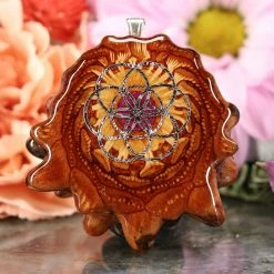 TEP Crushed Sugilite (Glows) With Silver Seed Of Life