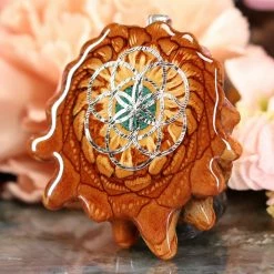 TEP Pendants Crushed Malachite (Glows) With Silver Seed Of Life