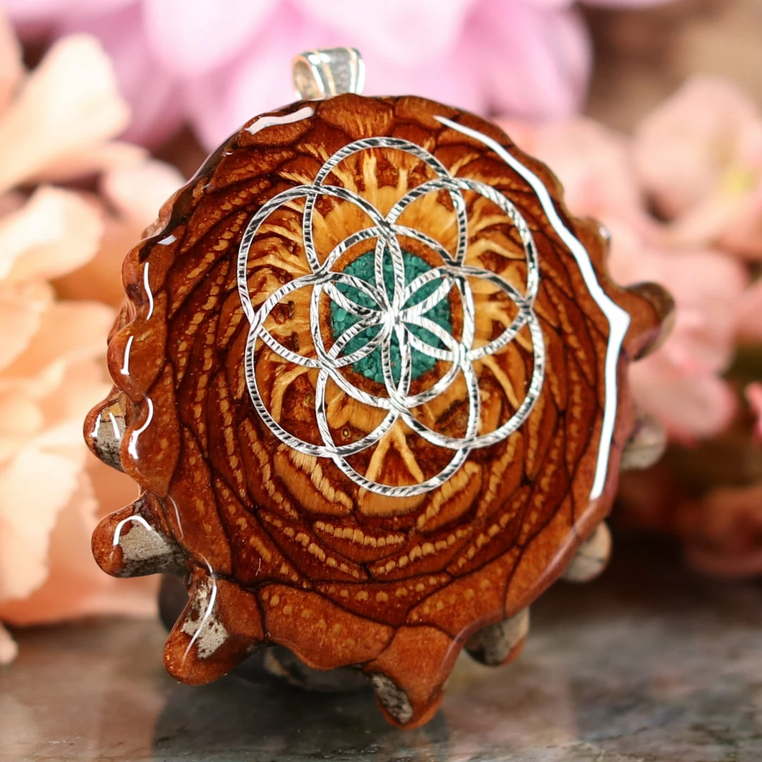 TEP Crushed Malachite (Glows) With Silver Seed Of Life Pendants 5 TEP Crushed Malachite (Glows) With Silver Seed Of Life Pendants