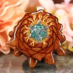 TEP Crushed Malachite (Glows) With Silver Merkaba