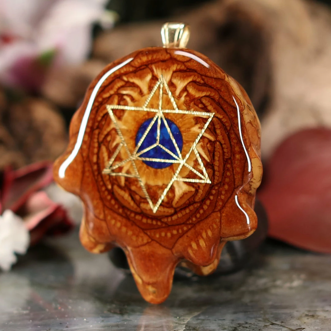 TEP Crushed Lapis (Glows) With Gold Merkaba 4 TEP Crushed Lapis (Glows) With Gold Merkaba