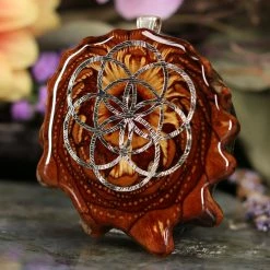 TEP Pendants Natural With Silver Seed Of Life