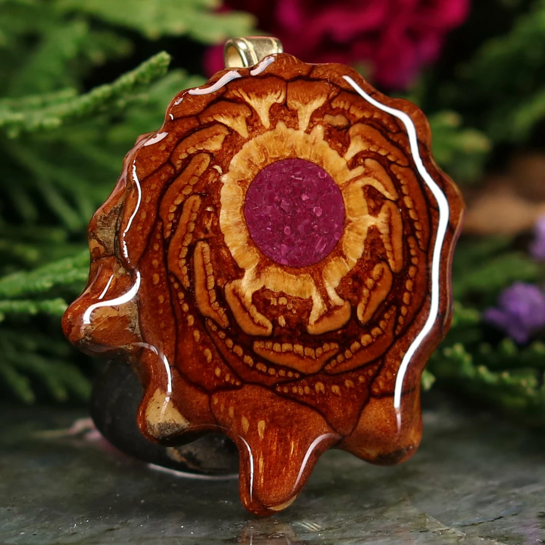 TEP Pendants Crushed Sugilite (Glows) 5 TEP Pendants Crushed Sugilite (Glows)