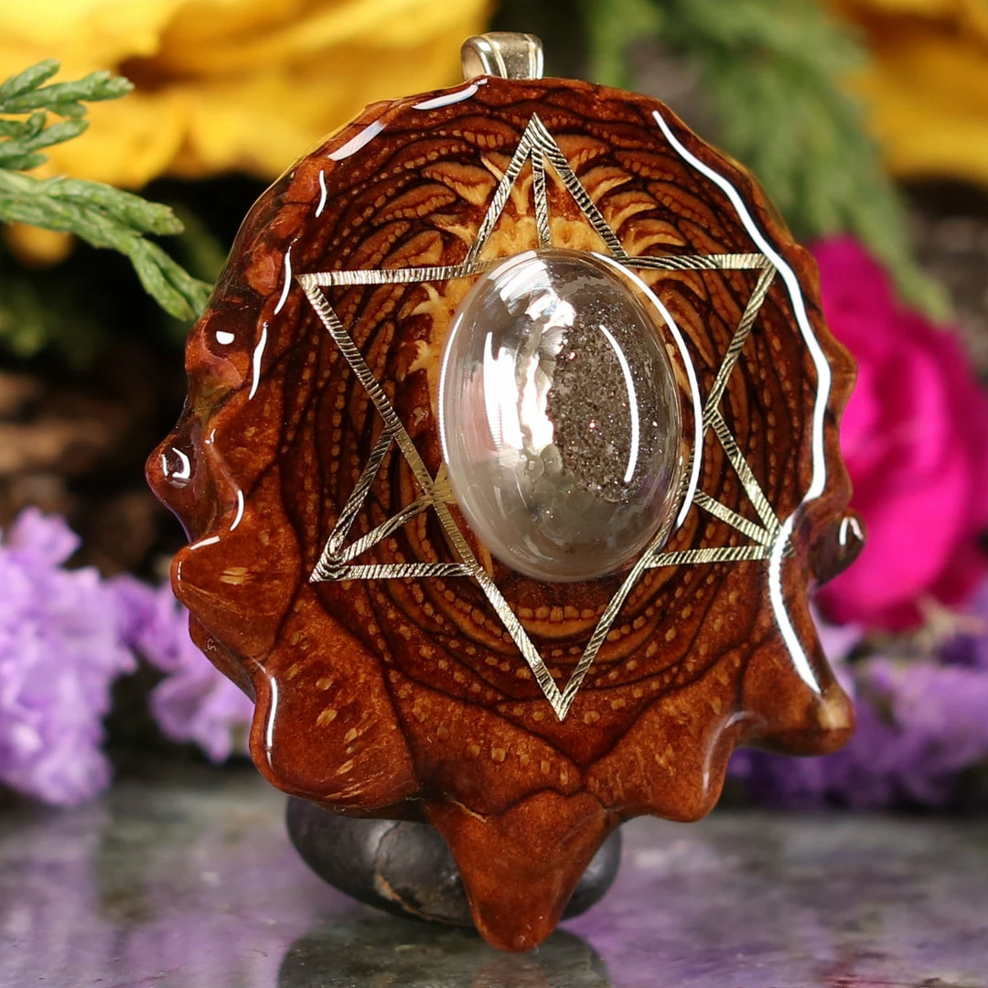 TEP Pendants Gray Druzy Quartz With Gold Merkaba 5 TEP Pendants Gray Druzy Quartz With Gold Merkaba