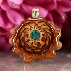 TEP Pendants Crushed Malachite (Glows)