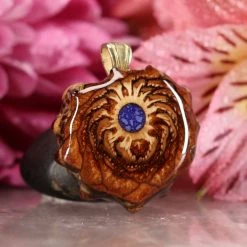 TEP Pendants Crushed Lapis (Glows)