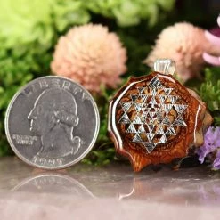 TEP Pendants Natural With Silver Sri Yantra