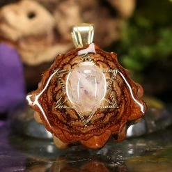 TEP Pendants Moonstone With Gold Merkaba