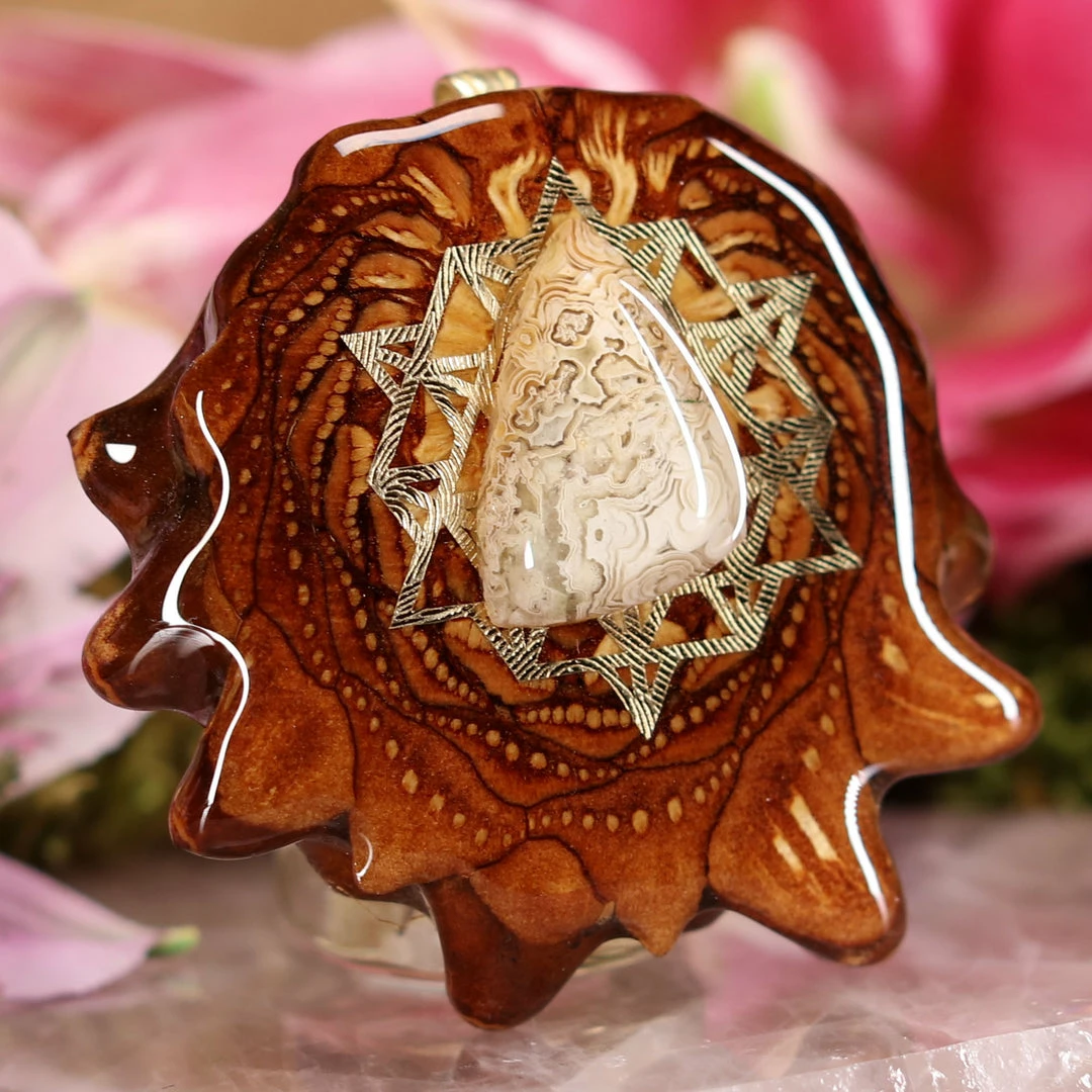 TEP Pendants Crazy Lace Agate With Gold 64 Star Tetrahedron 5 TEP Pendants Crazy Lace Agate With Gold 64 Star Tetrahedron