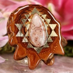 TEP Crazy Lace Agate With Gold Sri Yantra