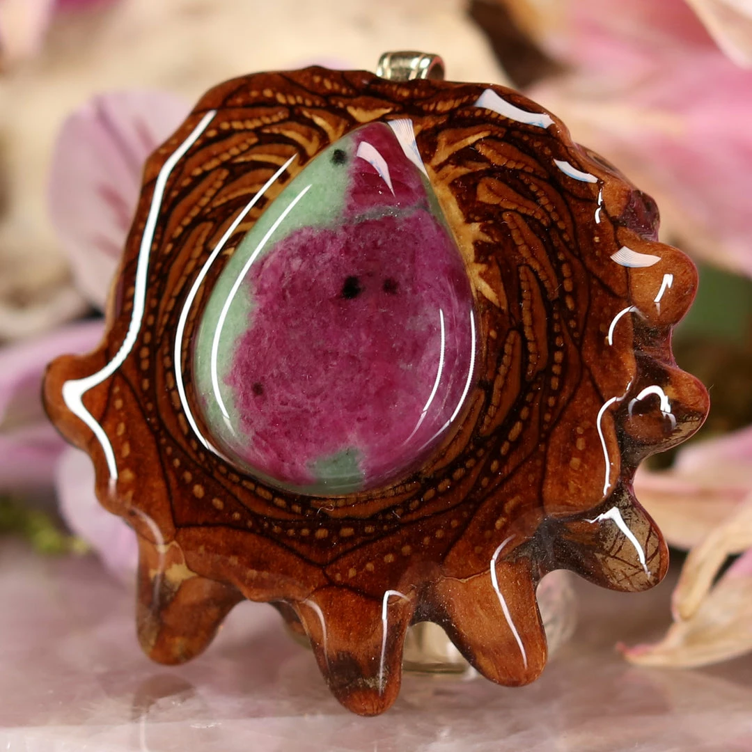 TEP Ruby In Zoisite 4 TEP Ruby In Zoisite