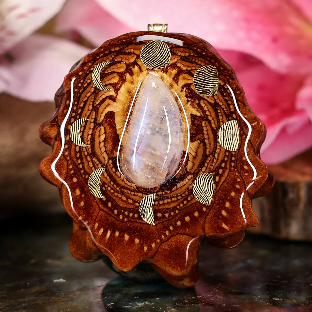 TEP Moonstone With Gold Moon Cycle 3 TEP Moonstone With Gold Moon Cycle