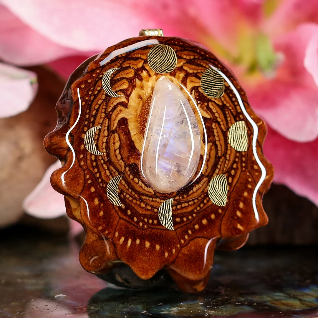 TEP Moonstone With Gold Moon Cycle 5 TEP Moonstone With Gold Moon Cycle