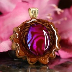 TEP Pendants Pink Paua Shell