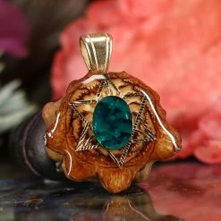 TEP Green Paua Shell With Gold Merkaba Pendants 7 TEP Green Paua Shell With Gold Merkaba Pendants