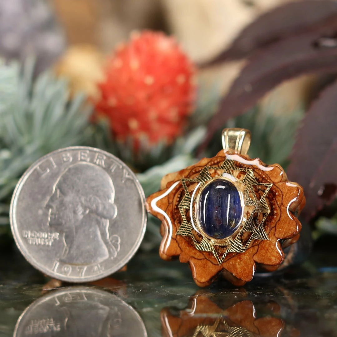 TEP Pendants Blue Kyanite With Gold 64 Star Tetrahedron 4 TEP Pendants Blue Kyanite With Gold 64 Star Tetrahedron