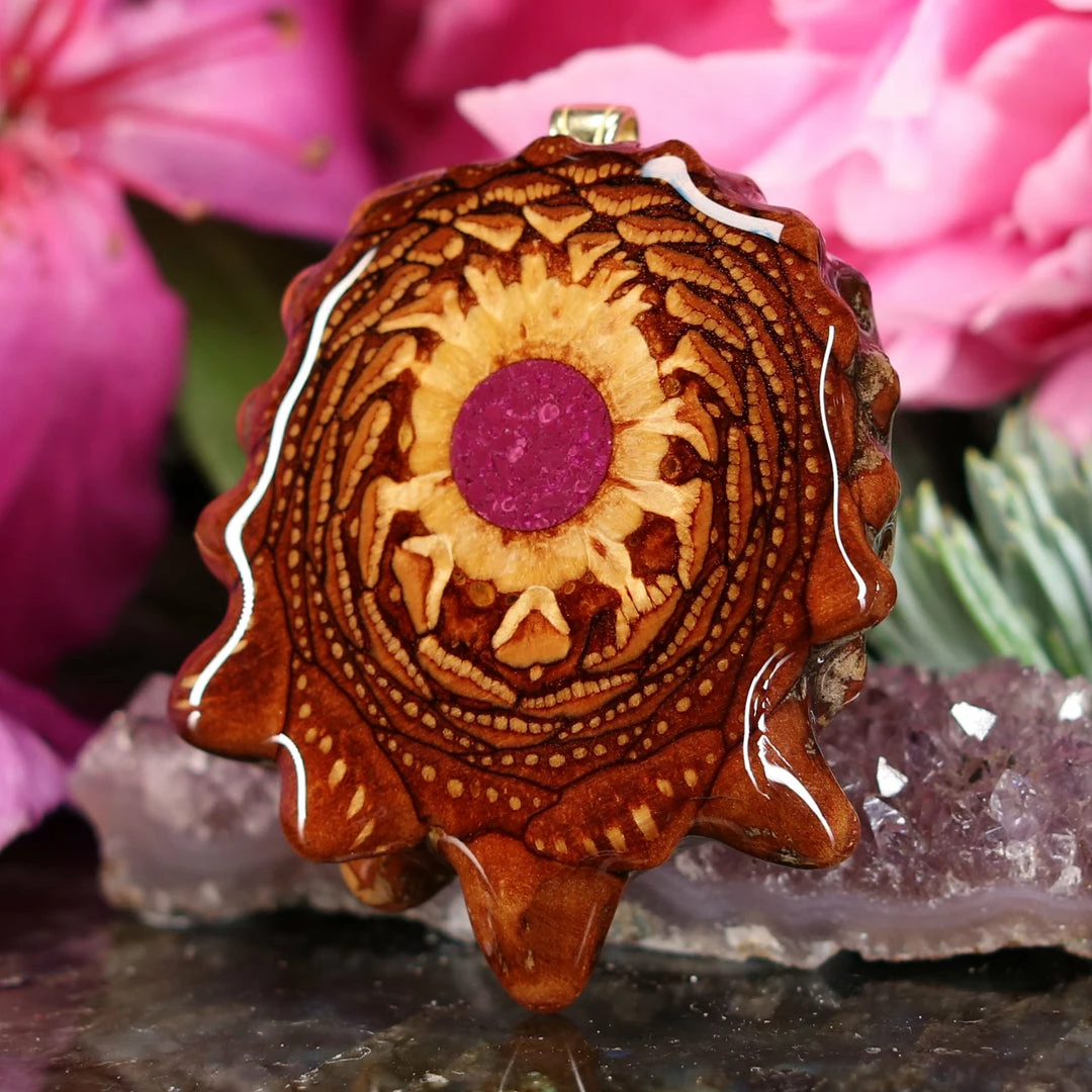 TEP Pendants Crushed Sugilite (Glows) 4 TEP Pendants Crushed Sugilite (Glows)