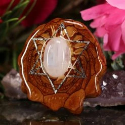TEP Pendants Moonstone With Silver Merkaba