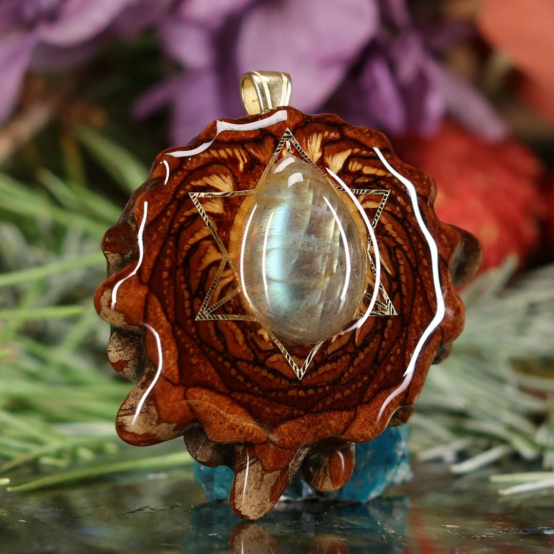 TEP Labradorite With Gold Merkaba 5 TEP Labradorite With Gold Merkaba