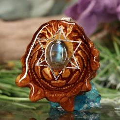 TEP Pendants Labradorite With Silver Merkaba