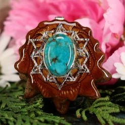 TEP Pendants Turquoise In The Matrix With Silver 64 Star Tetrahedron